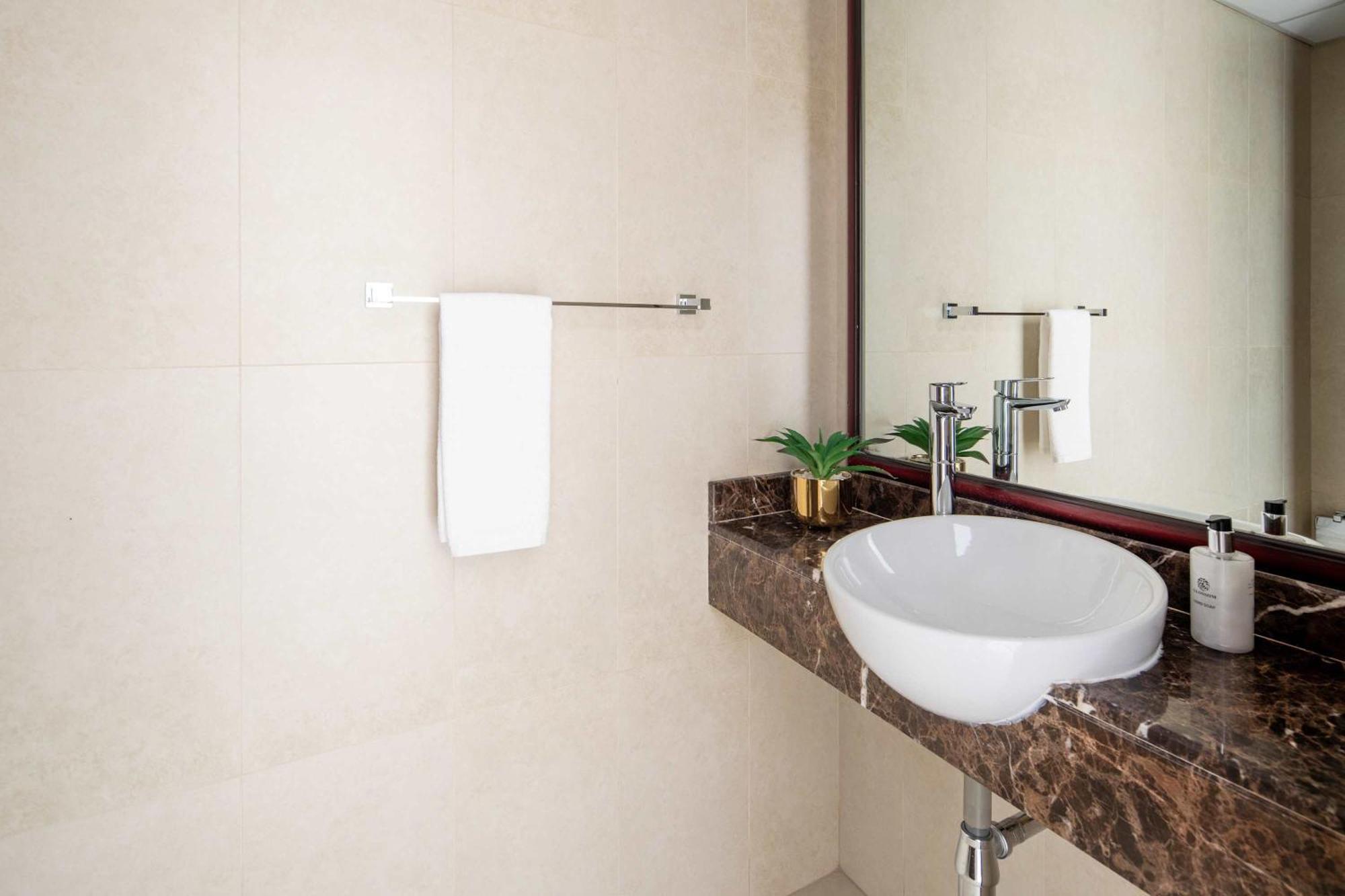 Apartment Frank Porter - Riah Tower Dubai