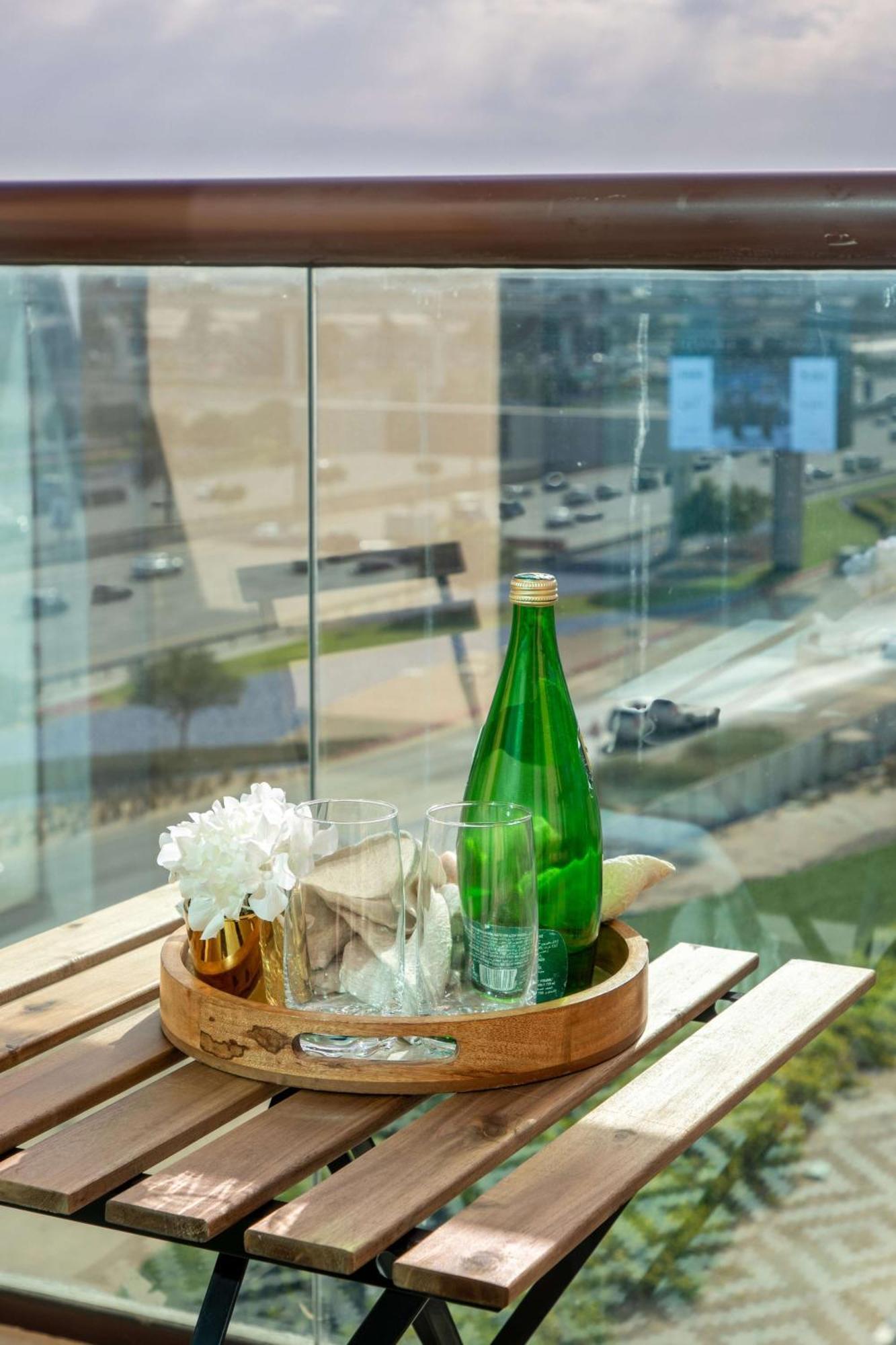 Frank Porter - Riah Tower Dubai